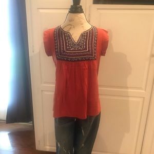 NWT Rust colored top with embroidery detail